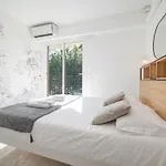 Le Coq Bleu D'azur- Piscine - Parking - Ac -wifi Μεντόν