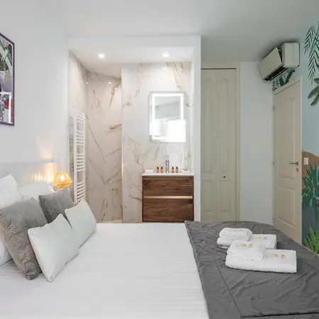 公寓 Le Coq Bleu D'azur- Piscine - Parking - Ac -wifi *